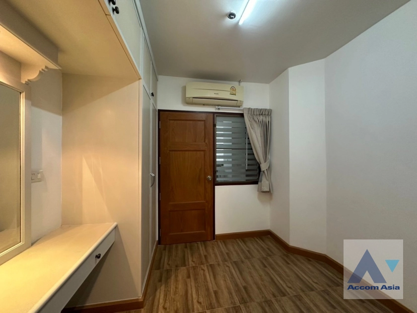 21  3 br Condominium For Rent in Sukhumvit ,Bangkok BTS Phrom Phong at Ruamsuk 2121001