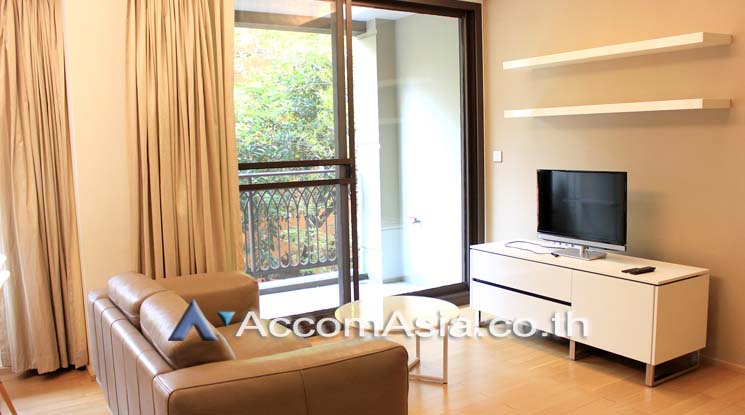  1 Bedroom  Condominium For Rent in Ploenchit, Bangkok  near BTS Ploenchit - MRT Lumphini (AA20091)