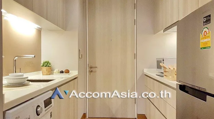  2 Bedrooms  Condominium For Rent in Sukhumvit, Bangkok  near BTS Phrom Phong (AA20103)