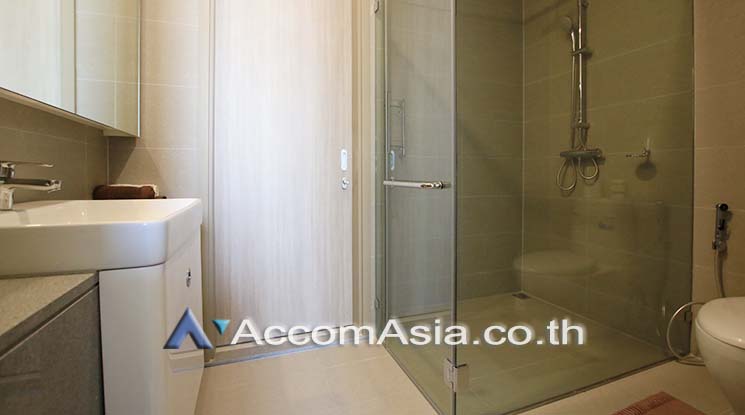 8  2 br Condominium For Rent in Ploenchit ,Bangkok BTS Ploenchit at Noble Ploenchit AA20106