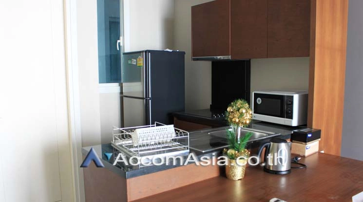  2 Bedrooms  Condominium For Rent in Sukhumvit, Bangkok  near BTS Asok - MRT Sukhumvit (AA20125)