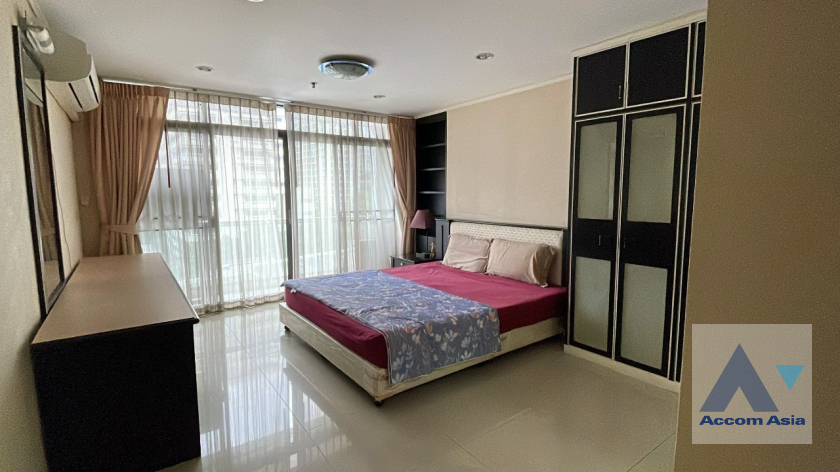  2 Bedrooms  Condominium For Sale in Sukhumvit, Bangkok  near BTS Phrom Phong (AA20128)