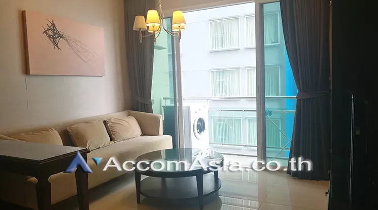  1 Bedroom  Condominium For Rent in Sukhumvit, Bangkok  near BTS Nana (AA20139)