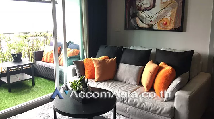  2 Bedrooms  Condominium For Sale in Sukhumvit, Bangkok  near BTS Asok - MRT Sukhumvit (AA20147)