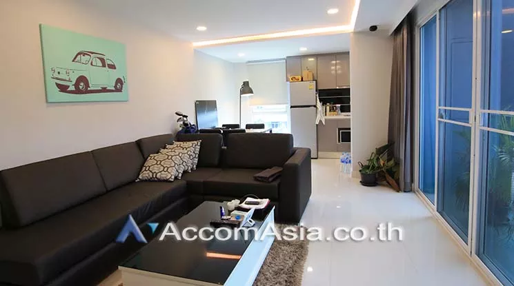  2 Bedrooms  Apartment For Rent in Sukhumvit, Bangkok  near BTS Phrom Phong (AA20169)