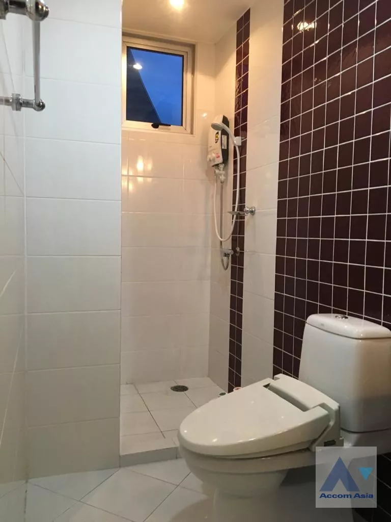 18  3 br Condominium For Rent in Sukhumvit ,Bangkok BTS Asok - MRT Sukhumvit at CitiSmart Sukhumvit 18 2121401