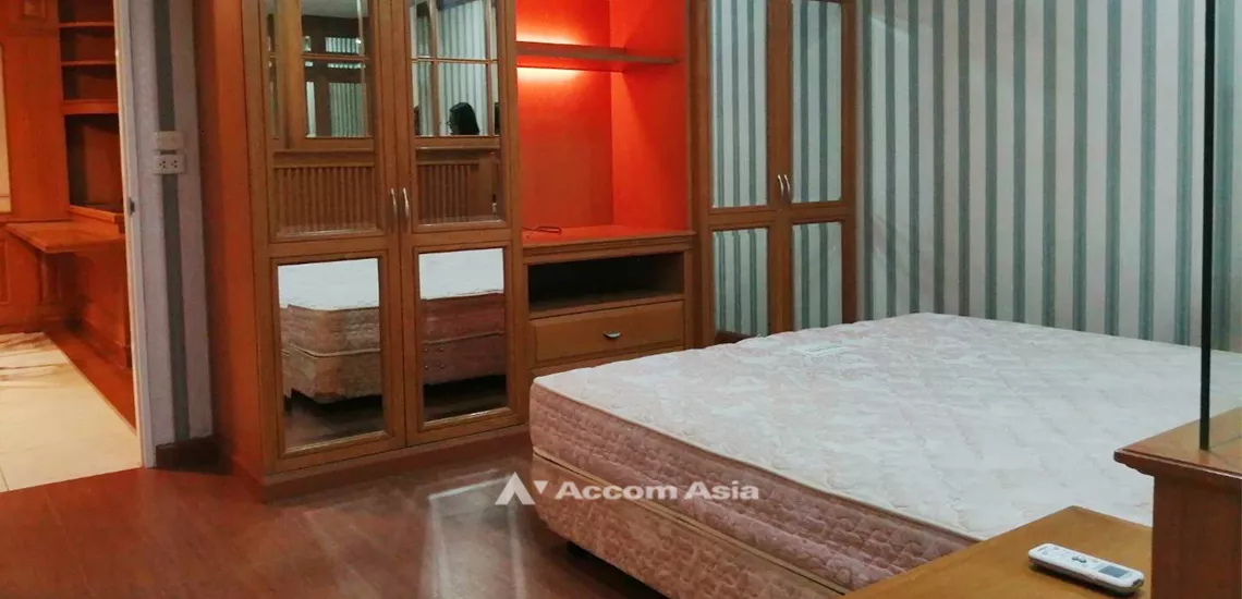  2 Bedrooms  Condominium For Rent & Sale in Sukhumvit, Bangkok  near BTS Thong Lo (AA20198)