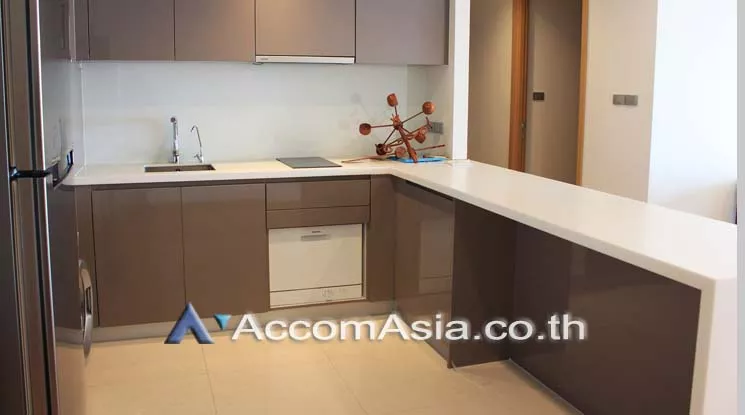  2 Bedrooms  Condominium For Rent in Sukhumvit, Bangkok  near BTS Nana (AA20230)