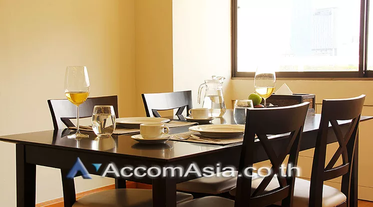 5  2 br Apartment For Rent in Ploenchit ,Bangkok BTS Ratchadamri at Step to Lumpini Park AA20257