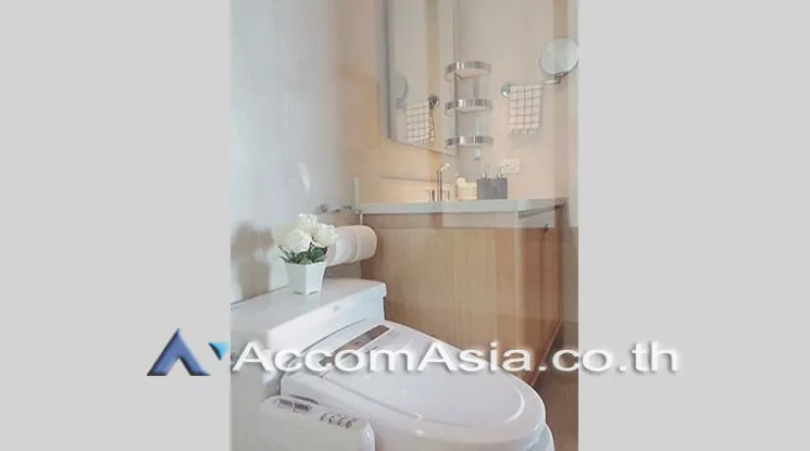  1 Bedroom  Condominium For Rent & Sale in Sukhumvit, Bangkok  near BTS Phrom Phong (AA20267)