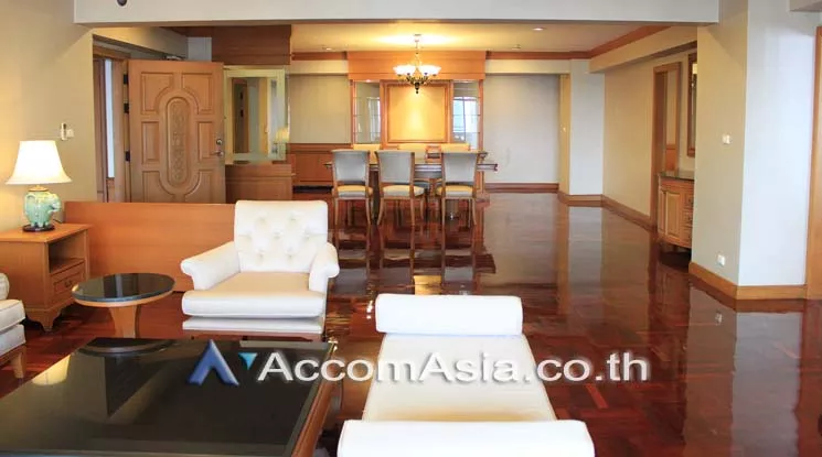 Pet friendly |  3 Bedrooms  Apartment For Rent in Sukhumvit, Bangkok  near BTS Phrom Phong (AA20342)