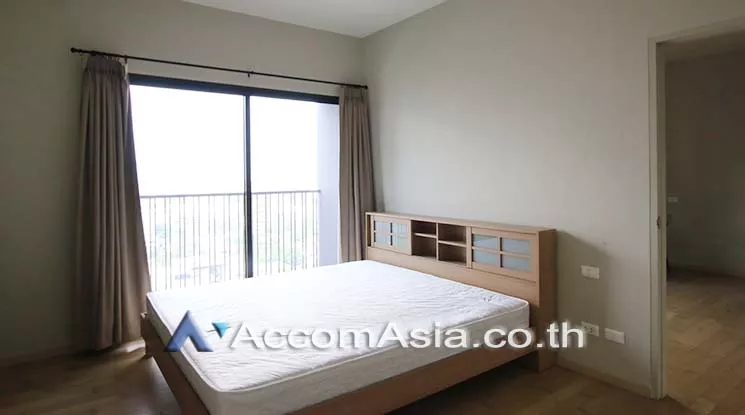  1 Bedroom  Condominium For Rent in Sukhumvit, Bangkok  near BTS Ekkamai (AA20378)