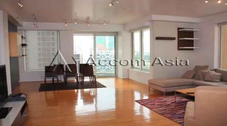  1 Bedroom  Condominium For Rent in Ploenchit, Bangkok  near BTS Chitlom (21232)