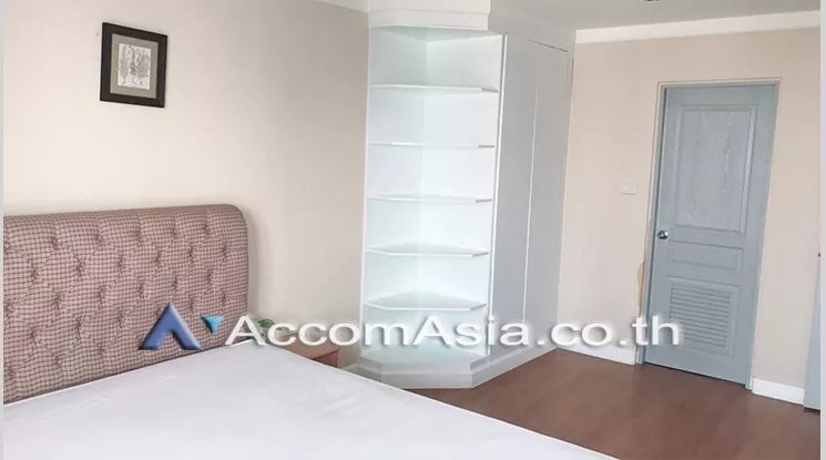  2 Bedrooms  Condominium For Rent in Sukhumvit, Bangkok  near BTS Phrom Phong (AA20402)