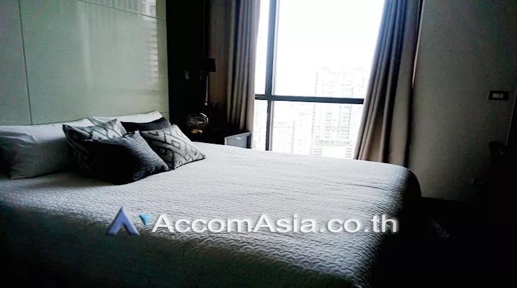  1 Bedroom  Condominium For Rent in Sukhumvit, Bangkok  near BTS Phrom Phong (AA20457)