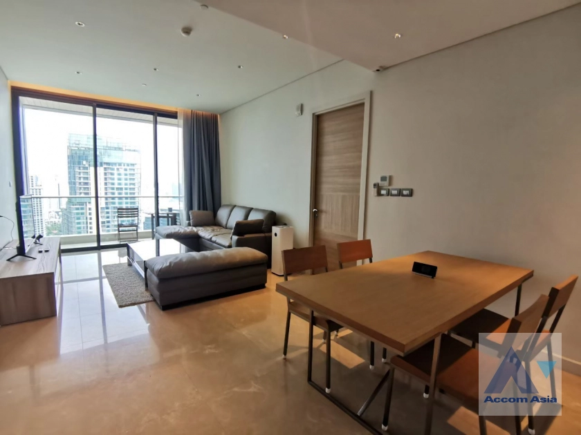  1  2 br Condominium For Rent in Ploenchit ,Bangkok BTS Chitlom at Sindhorn Residence AA20458