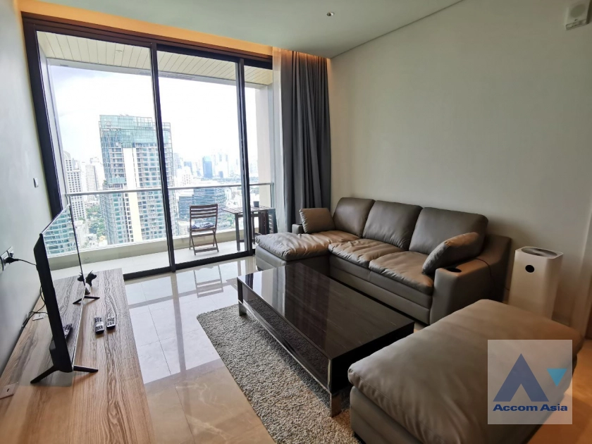  1  2 br Condominium For Rent in Ploenchit ,Bangkok BTS Chitlom at Sindhorn Residence AA20458