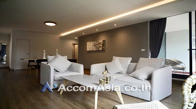 Pet friendly |  2 Bedrooms  Apartment For Rent in Sukhumvit, Bangkok  near BTS Asok - MRT Sukhumvit (AA20490)