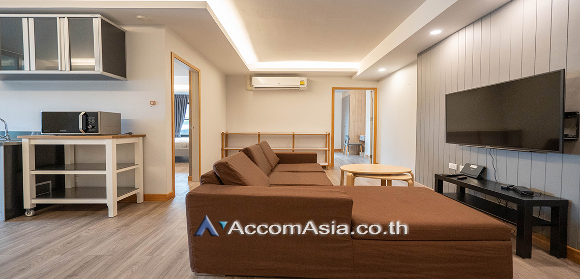 Pet friendly |  2 Bedrooms  Apartment For Rent in Sukhumvit, Bangkok  near BTS Asok - MRT Sukhumvit (AA20495)