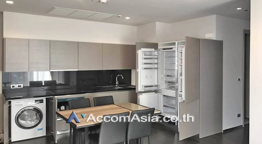  2 Bedrooms  Condominium For Rent & Sale in Sukhumvit, Bangkok  near BTS Phrom Phong (AA20530)