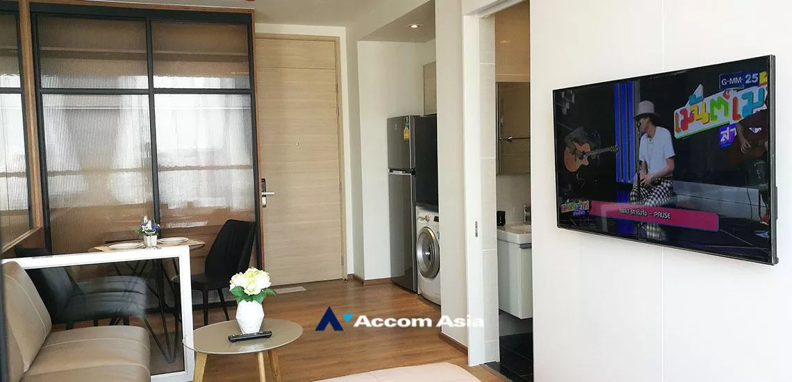  1 Bedroom  Condominium For Rent & Sale in Sukhumvit, Bangkok  near BTS Phrom Phong (AA20561)