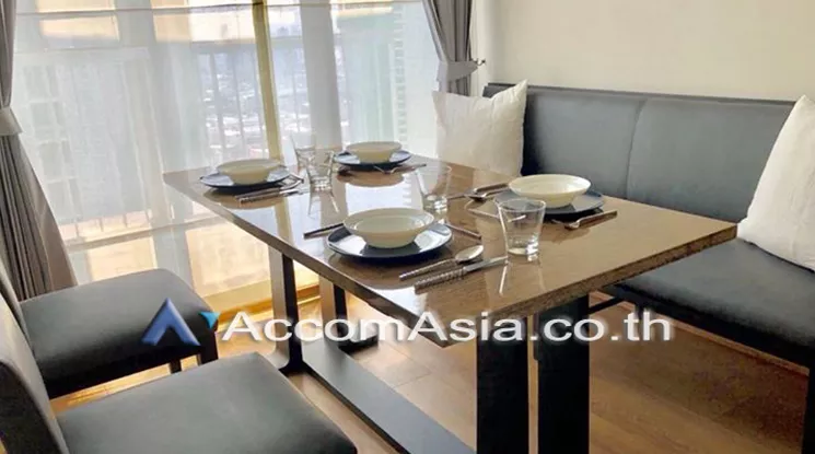  1 Bedroom  Condominium For Rent in Sukhumvit, Bangkok  near BTS Phrom Phong (AA20613)