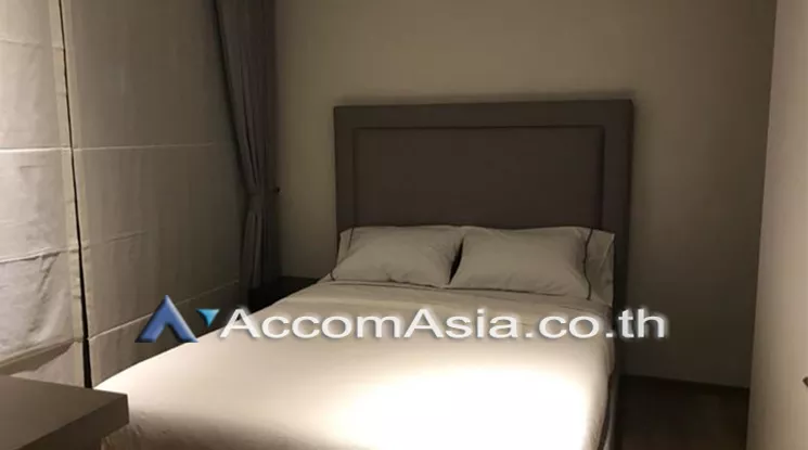  1 Bedroom  Condominium For Rent in Sukhumvit, Bangkok  near BTS Phrom Phong (AA20613)