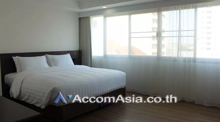  2 Bedrooms  Apartment For Rent in Sukhumvit, Bangkok  near BTS Thong Lo (AA20635)