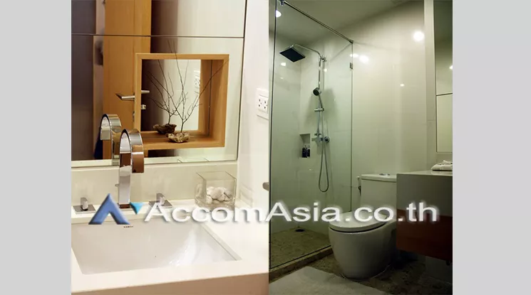  1 Bedroom  Condominium For Rent in Sukhumvit, Bangkok  near BTS Asok - MRT Sukhumvit (AA20640)