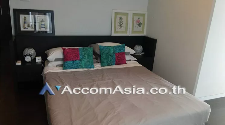  2 Bedrooms  Condominium For Rent in Sukhumvit, Bangkok  near BTS Phrom Phong (AA20653)