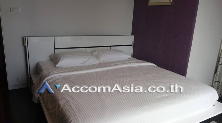  2 Bedrooms  Condominium For Rent in Sukhumvit, Bangkok  near BTS Phrom Phong (AA20654)