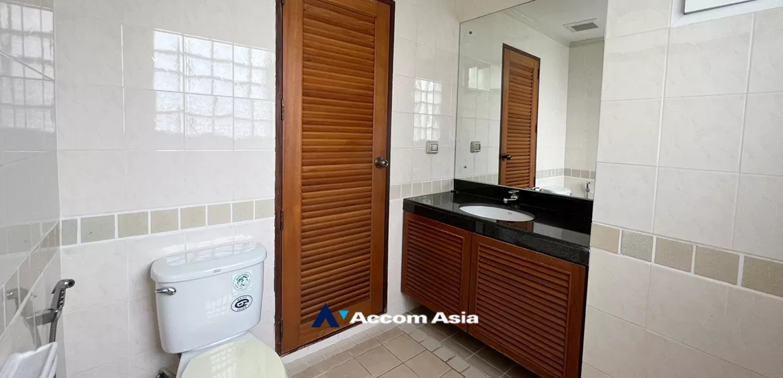 11  2 br Apartment For Rent in Sukhumvit ,Bangkok BTS Thong Lo at Urban Green Apartment AA20661