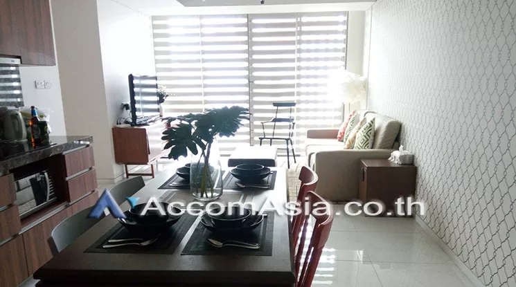  2 Bedrooms  Condominium For Rent in Sukhumvit, Bangkok  near BTS Phrom Phong (AA20665)