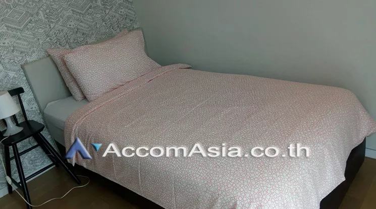  2 Bedrooms  Condominium For Rent in Sukhumvit, Bangkok  near BTS Phrom Phong (AA20665)