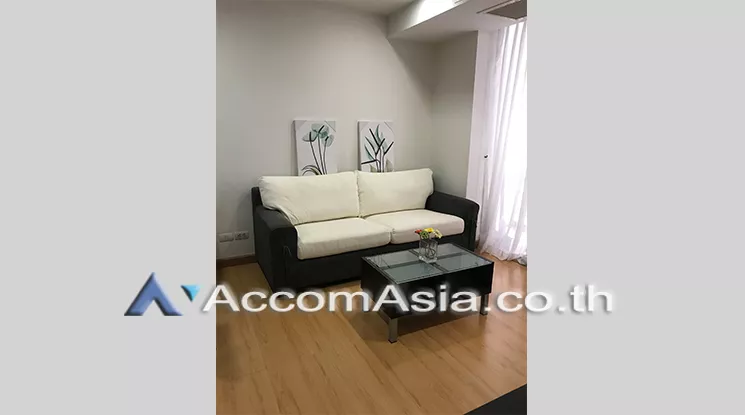  1 Bedroom  Condominium For Rent in Sukhumvit, Bangkok  near BTS Thong Lo (AA20680)