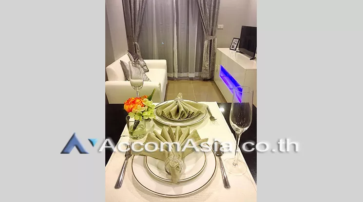  1 Bedroom  Condominium For Sale in Sukhumvit, Bangkok  near BTS Asok - MRT Sukhumvit (AA20703)