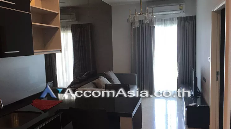  1 Bedroom  Condominium For Sale in Sukhumvit, Bangkok  near BTS Thong Lo (AA20722)