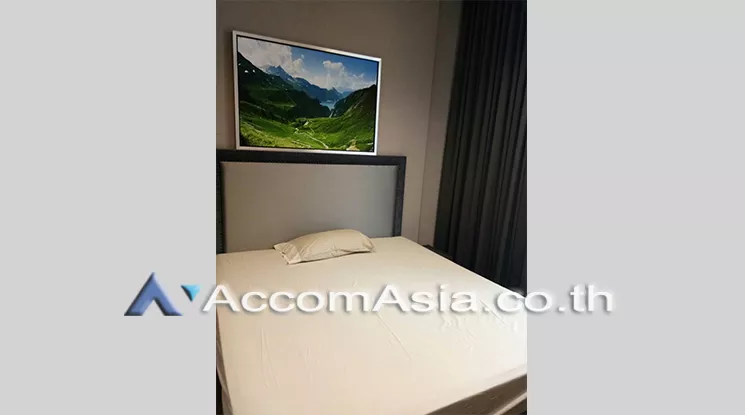 5  1 br Condominium For Rent in Silom ,Bangkok BTS Surasak at The Diplomat Sathorn AA20732