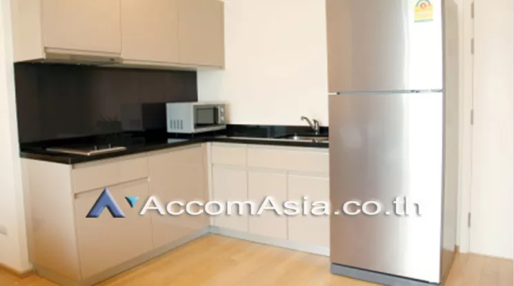  1 Bedroom  Condominium For Rent in Sukhumvit, Bangkok  near BTS Phrom Phong (AA20737)