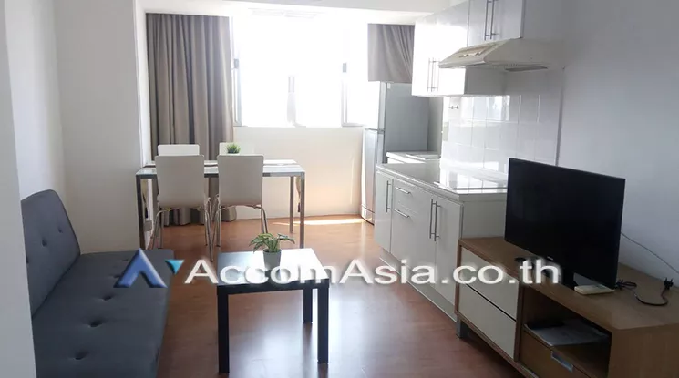  2 Bedrooms  Condominium For Rent in Sukhumvit, Bangkok  near BTS Phrom Phong (AA20744)