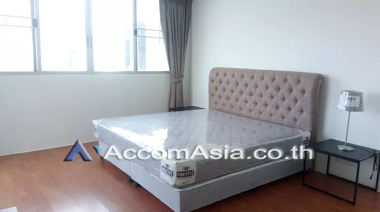  2 Bedrooms  Condominium For Rent in Sukhumvit, Bangkok  near BTS Phrom Phong (AA20744)