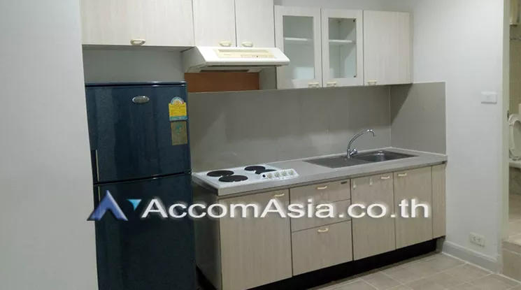  1 Bedroom  Condominium For Rent in Sukhumvit, Bangkok  near BTS Phrom Phong (AA20745)