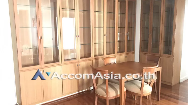  2 Bedrooms  Condominium For Rent in Sukhumvit, Bangkok  near BTS Phrom Phong (AA20762)