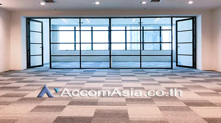  2  Office Space For Rent in Ratchadapisek ,Bangkok ARL Ramkhamhaeng at Charn Issara Tower 2 AA20792