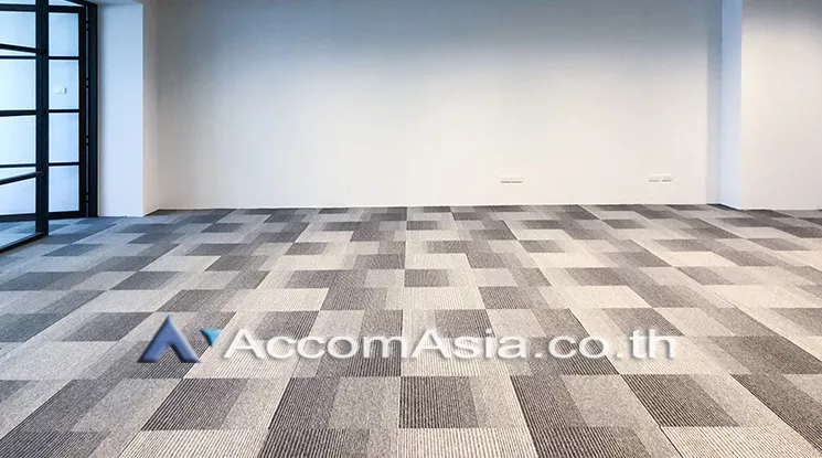  1  Office Space For Rent in Ratchadapisek ,Bangkok ARL Ramkhamhaeng at Charn Issara Tower 2 AA20792