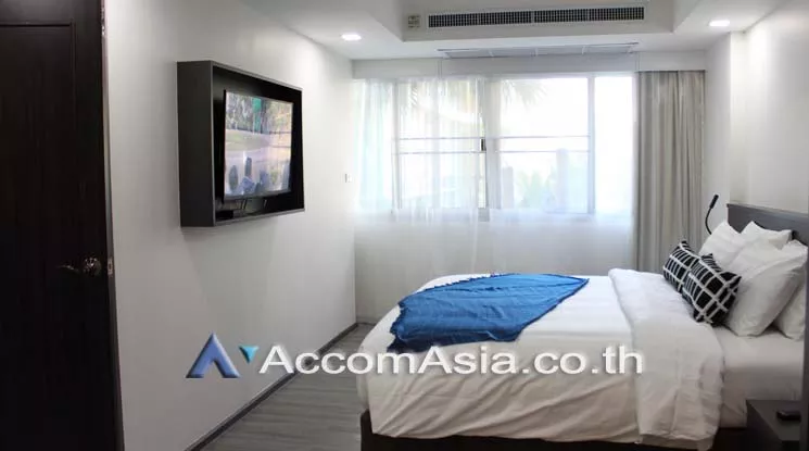  1 Bedroom  Apartment For Rent in Sukhumvit, Bangkok  near BTS Thong Lo (AA20806)