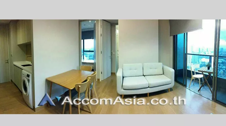  2 Bedrooms  Condominium For Rent in Sukhumvit, Bangkok  near BTS Phrom Phong (AA20865)