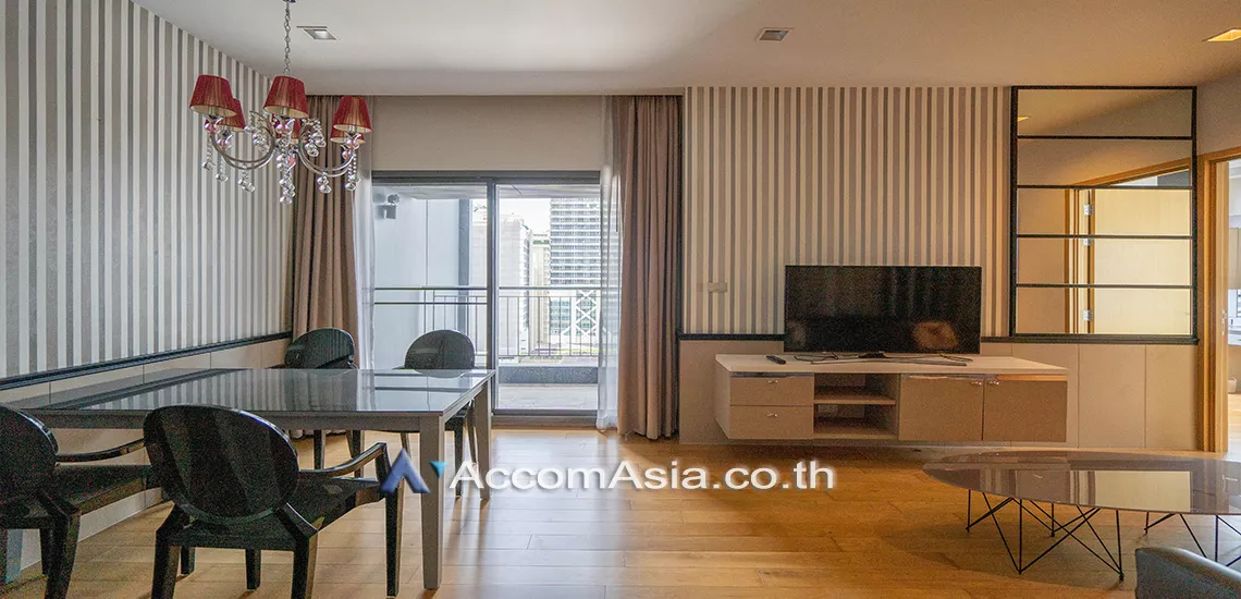  2 Bedrooms  Condominium For Rent in Sukhumvit, Bangkok  near BTS Nana (AA20873)