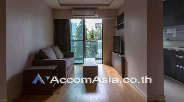  2 Bedrooms  Condominium For Rent in Sukhumvit, Bangkok  near BTS Thong Lo (AA20926)