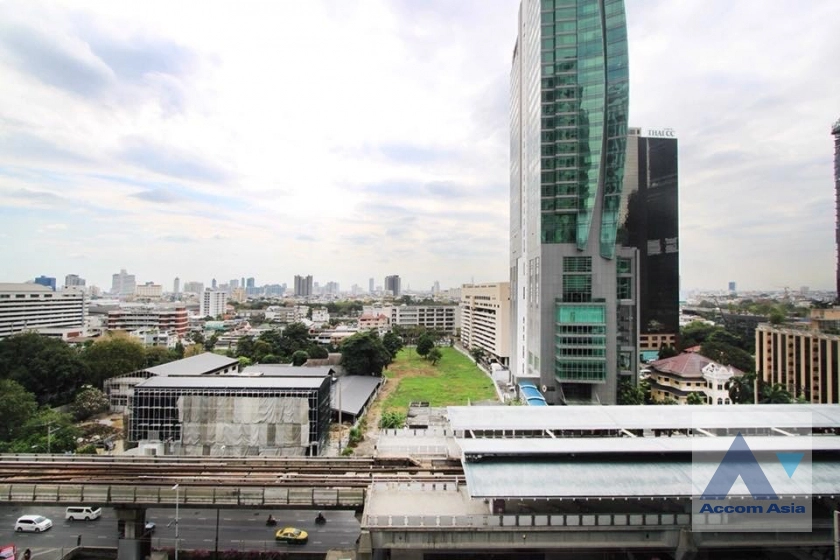 10  2 br Condominium For Sale in Silom ,Bangkok BTS Surasak at The Diplomat Sathorn AA20962